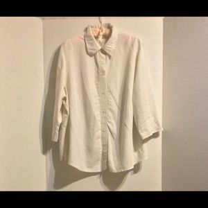 LIZ CLAIBORNE First Issue Off/White